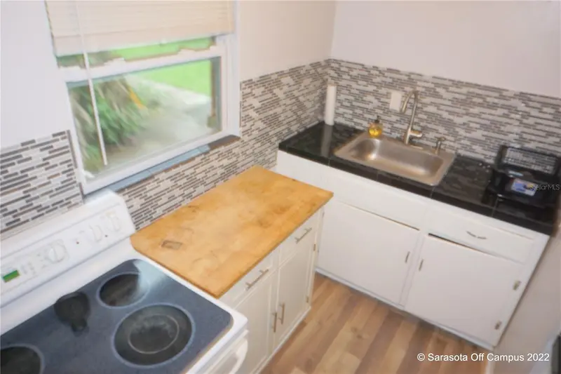 946 40TH STREET #A, SARASOTA, photo 5 of 25