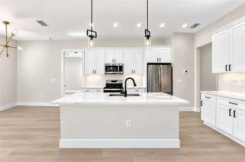 4004 CARVER STREET, NORTH PORT, photo 5 of 53