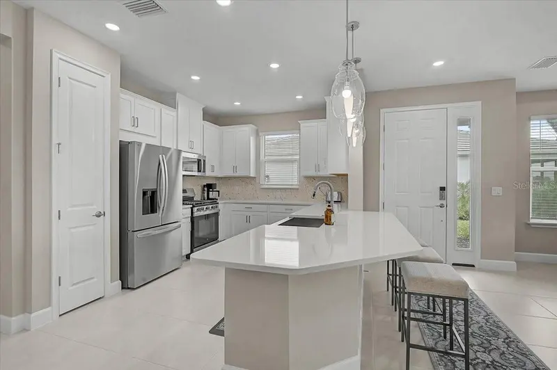 7782 WANING MOON WAY, SARASOTA, photo 4 of 66