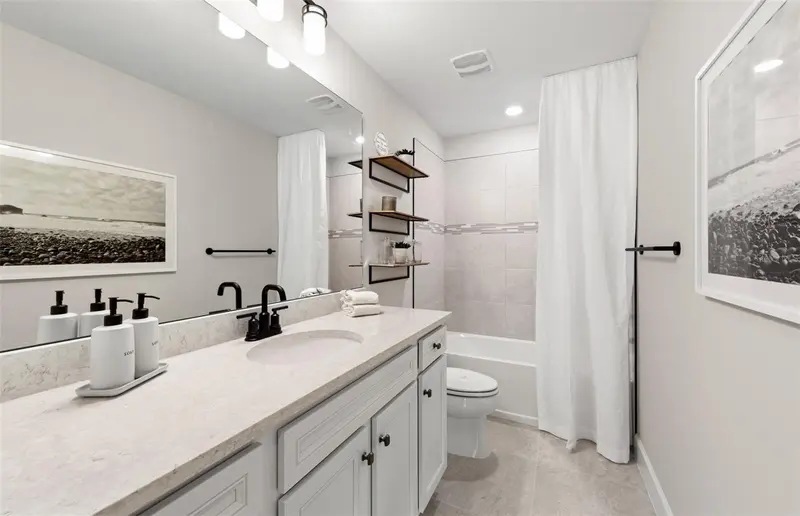 17045 MOONFLOWER DRIVE, VENICE, photo 3 of 22