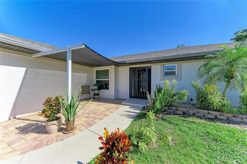 3200 MEADOW RUN DRIVE, VENICE, photo 5 of 60
