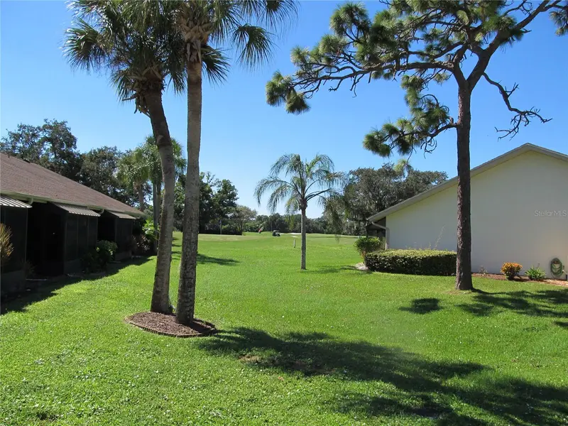 1023 CAPRI ISLES BOULEVARD #6, VENICE, photo 2 of 11