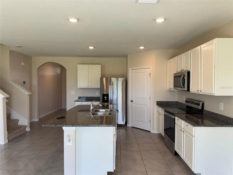 17448 HARVEST MOON WAY, BRADENTON, photo 5 of 25
