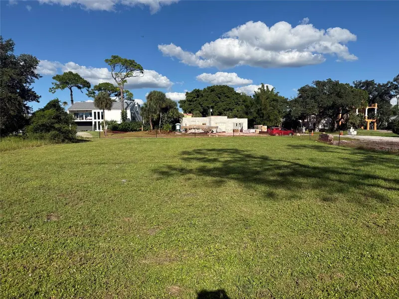 7510 WESTMORELAND DRIVE, SARASOTA, photo 5 of 8