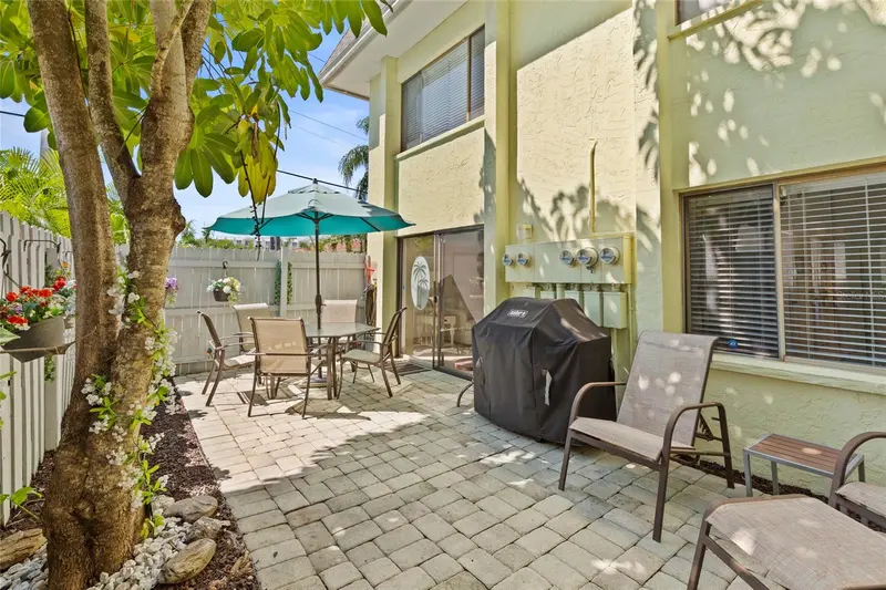 6703 MIDNIGHT PASS ROAD #101, SARASOTA, photo 2 of 46