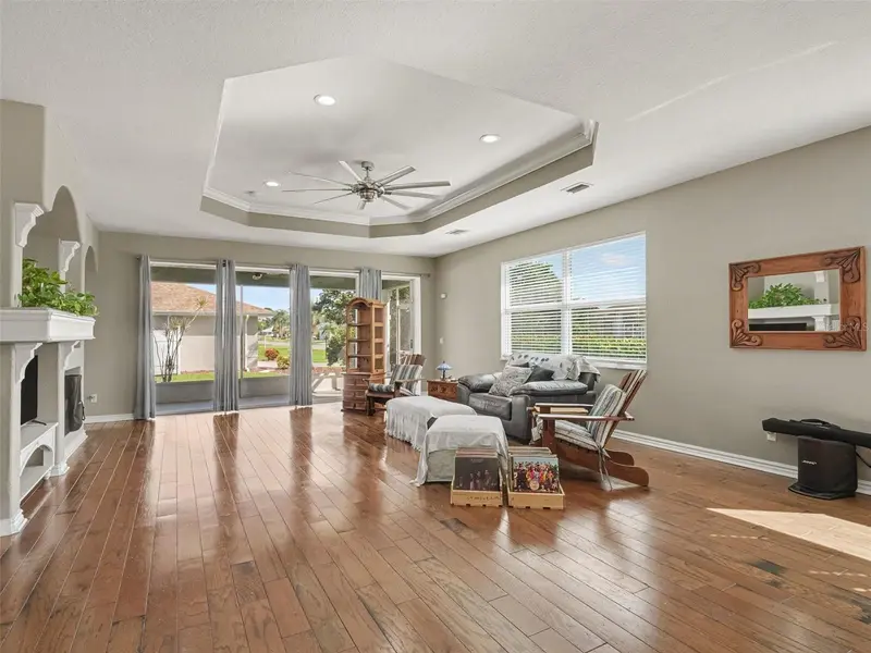 1380 WASHINGTON DRIVE, VENICE, photo 5 of 31