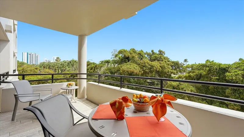 1255 GULFSTREAM AVENUE #204, SARASOTA, photo 4 of 31