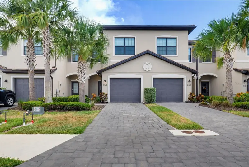 15126 LYLA TERRACE, LAKEWOOD RANCH, photo 2 of 63