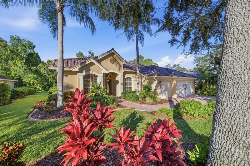 6914 TREYMORE COURT, SARASOTA, photo 3 of 37