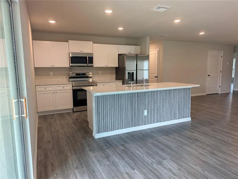 2944 BELLEVILLE TERRACE, NORTH PORT, photo 4 of 27