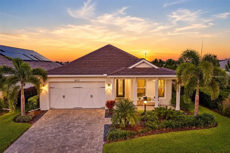 1104 WATERLINE COURT, SARASOTA, photo 3 of 59