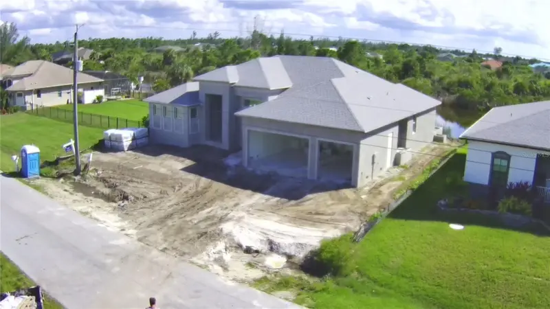 15708 AUTRY CIRCLE, PORT CHARLOTTE, photo 3 of 27