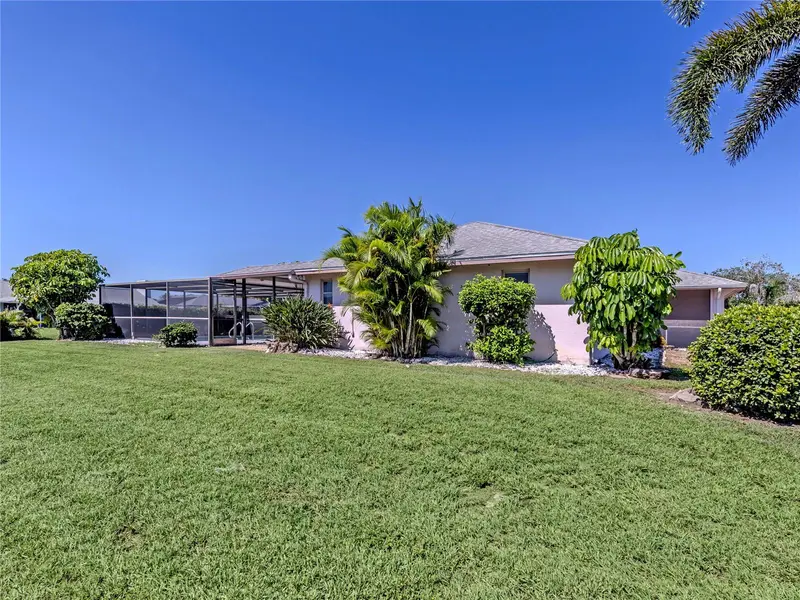 1612 VIKKI COURT, VENICE, photo 2 of 26