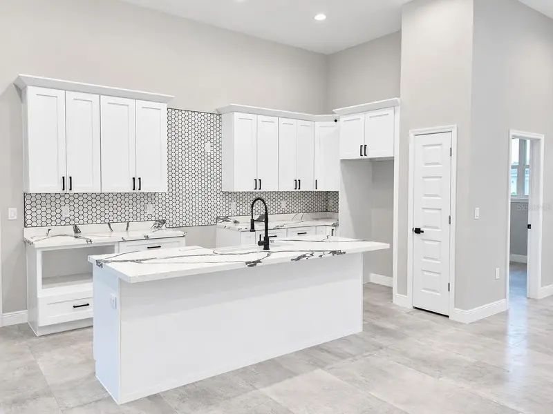 2484 PICKARD LANE, NORTH PORT, photo 3 of 21