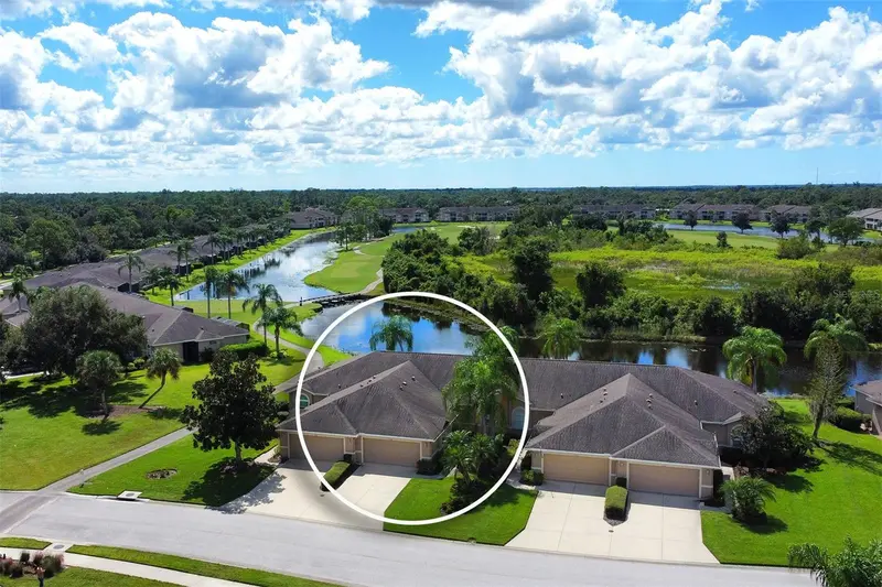 5126 BLUE ASH AVENUE, SARASOTA, photo 3 of 63