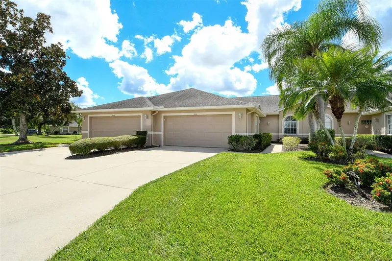 5126 BLUE ASH AVENUE, SARASOTA, photo 4 of 63