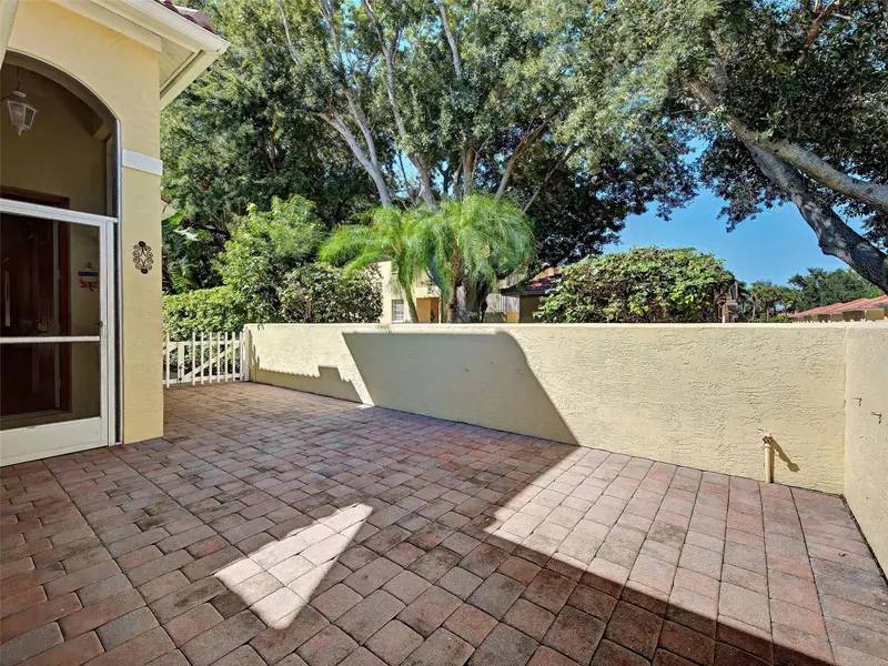 251 VISTA DEL LAGO WAY, VENICE, photo 5 of 48