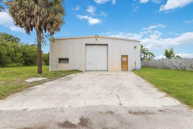2053 13TH STREET, SARASOTA, photo 2 of 4