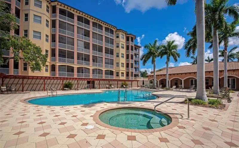 5544 CANNES CIRCLE, SARASOTA