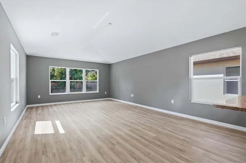 3908 WALNUT AVENUE, SARASOTA, photo 2 of 30