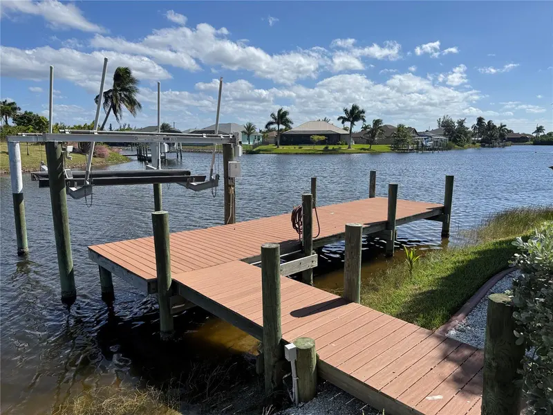 15696 HENNIPEN CIRCLE, PORT CHARLOTTE, photo 4 of 23