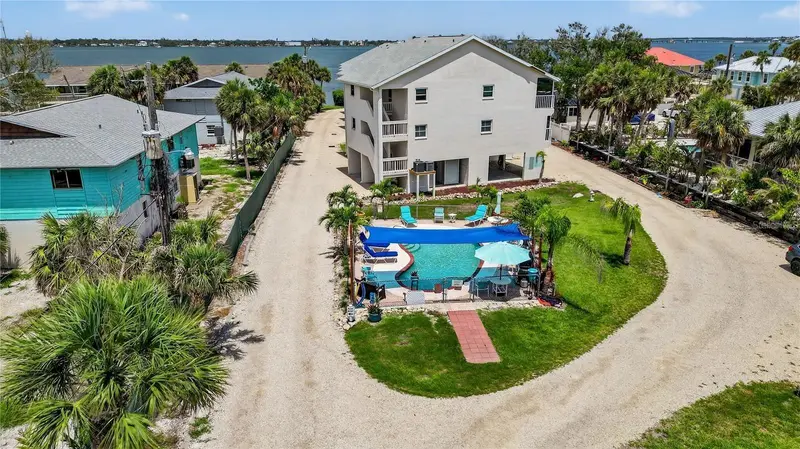 5031 BEACH ROAD #118, ENGLEWOOD, photo 2 of 47