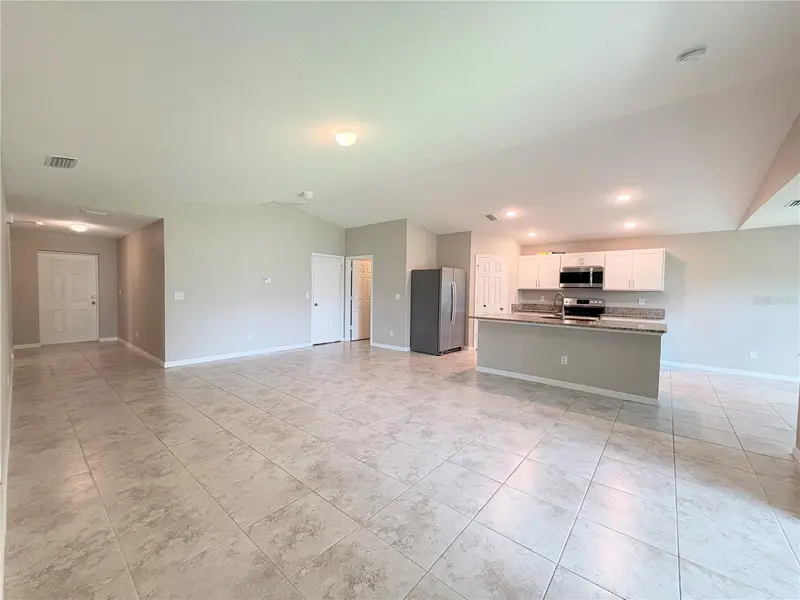 1546 GLENAN ROAD, NORTH PORT, photo 2 of 17