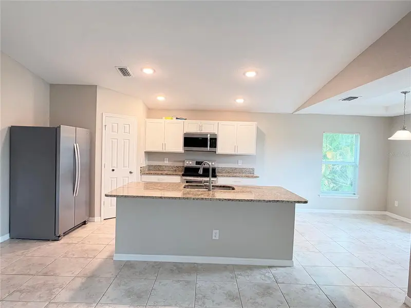 1546 GLENAN ROAD, NORTH PORT, photo 4 of 17