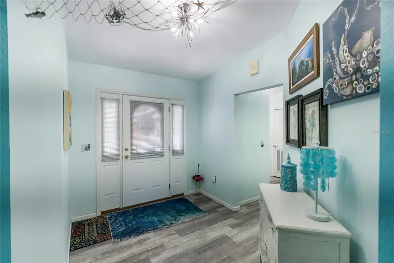 3792 VILLAGE AVENUE, NORTH PORT, photo 5 of 54