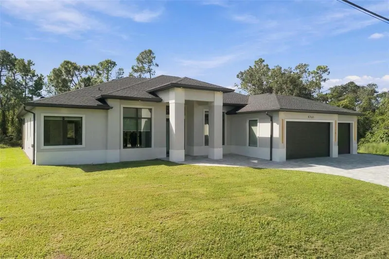 5731 GIFFEN AVENUE, NORTH PORT, photo 2 of 65