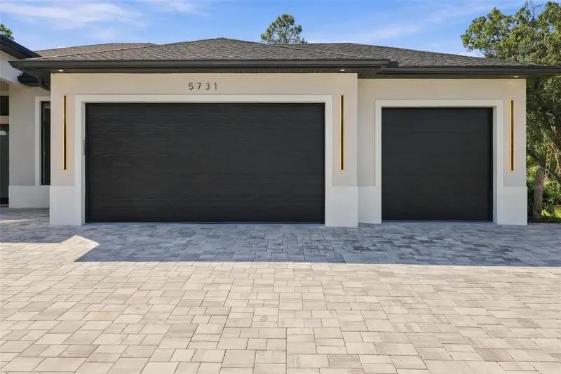 5731 GIFFEN AVENUE, NORTH PORT, photo 5 of 65