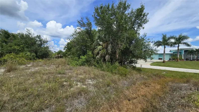 14153 FRUITPORT CIRCLE, PORT CHARLOTTE, photo 3 of 6