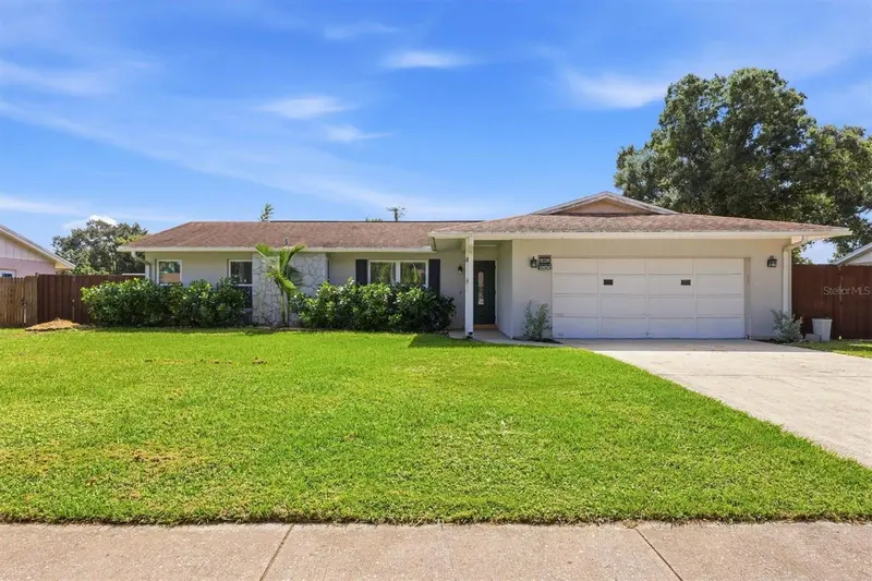 828 PONDEROSA PINE LANE, SARASOTA