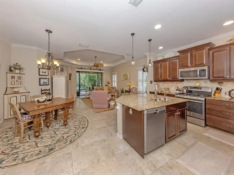 1175 COLLIER PLACE, VENICE, photo 5 of 93