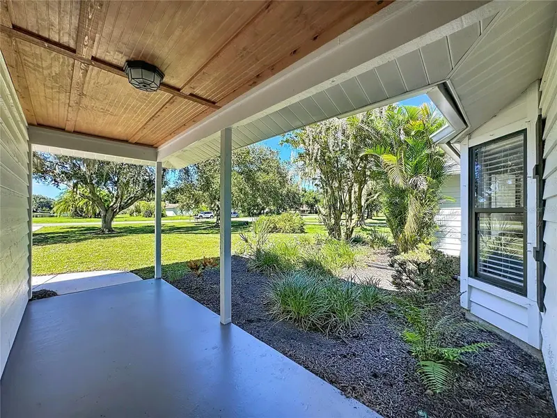 1115 MILL RUN, BRADENTON, photo 4 of 61