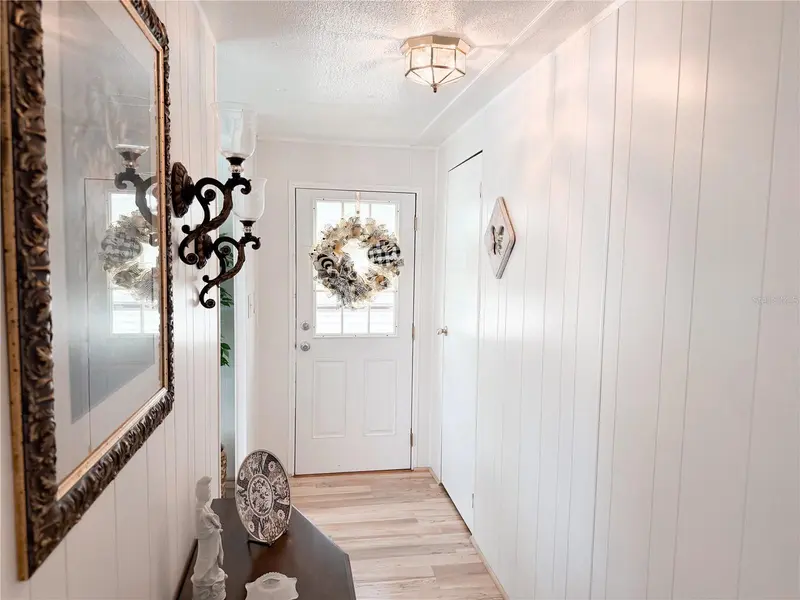 6708 NEIGHBORLY CT, NORTH PORT, photo 2 of 33