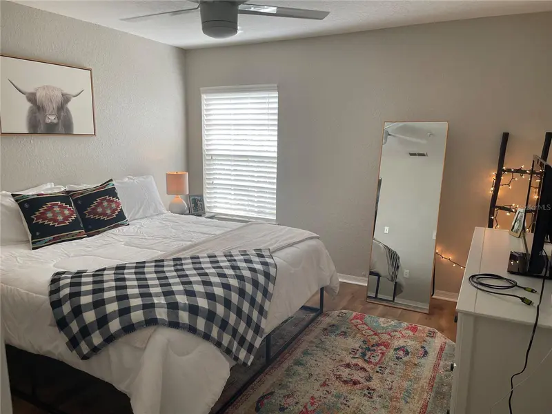 8917 MANOR LOOP #102, LAKEWOOD RANCH, photo 5 of 8