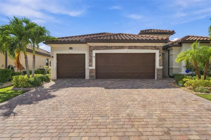 20765 BENISSIMO DRIVE, VENICE, photo 3 of 77