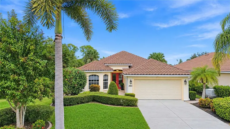 3951 WHISPERING OAKS DRIVE, NORTH PORT