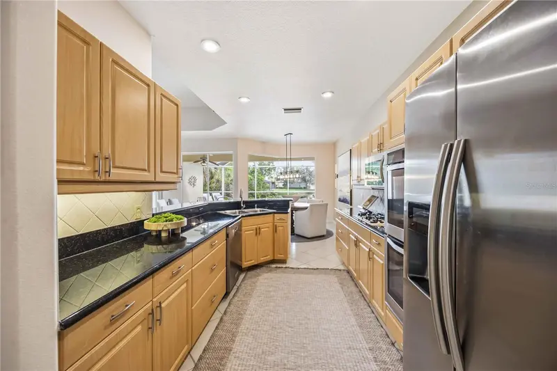3951 WHISPERING OAKS DRIVE, NORTH PORT, photo 4 of 62
