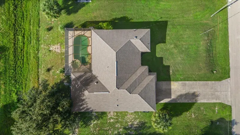 4241 CHAMRADE ROAD, NORTH PORT, photo 5 of 45