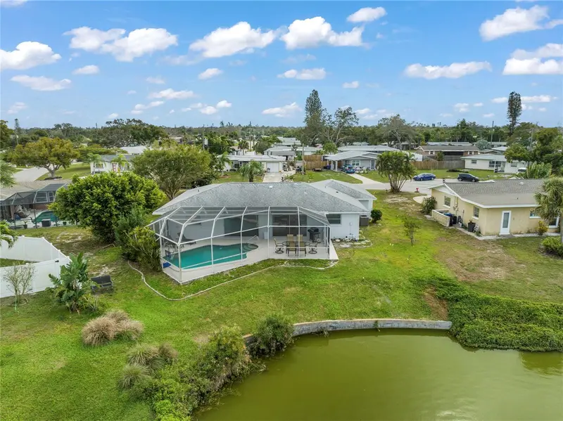 437 HICKORY ROAD, VENICE, photo 2 of 33
