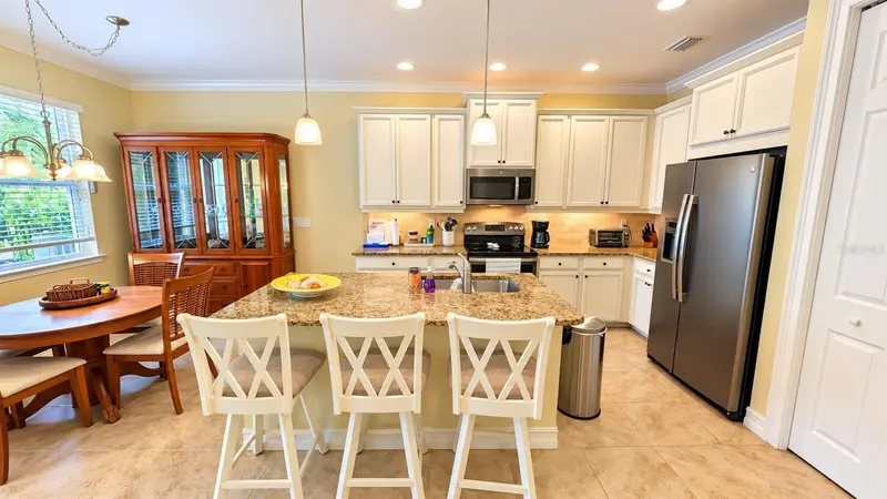 11455 BLACKFIN STREET, VENICE, photo 5 of 36