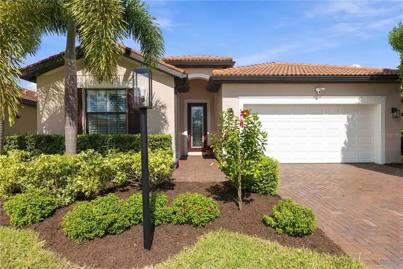 4523 BALTRY COURT, BRADENTON, photo 2 of 48