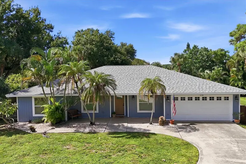 338 PINE GLEN COURT, ENGLEWOOD