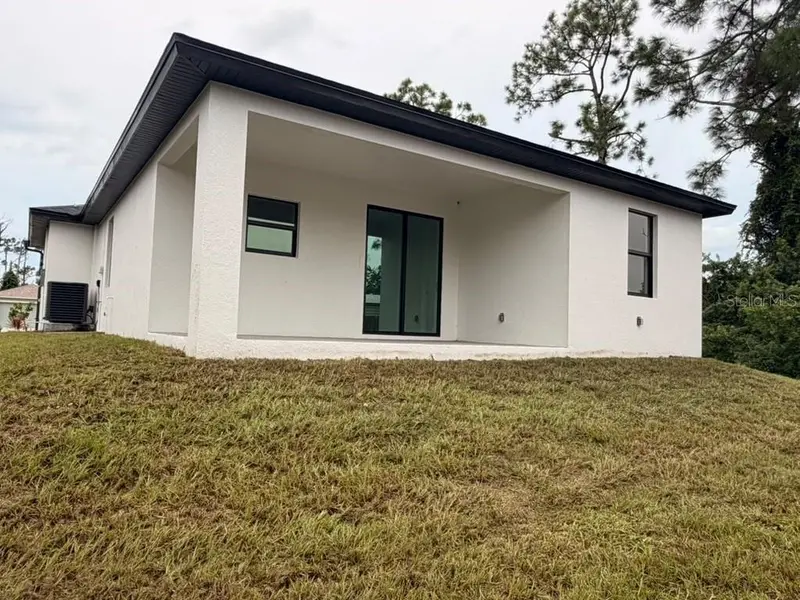 13480 DRYSDALE AVENUE, PORT CHARLOTTE, photo 4 of 23