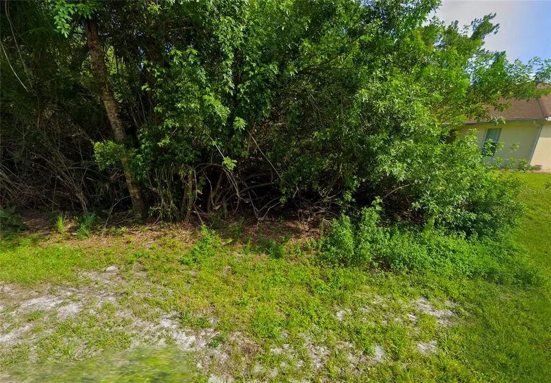 KOHLENBERG AVENUE, NORTH PORT