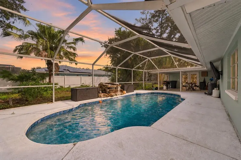 5105 COUNTRY CLUB DRIVE, SARASOTA, photo 2 of 62