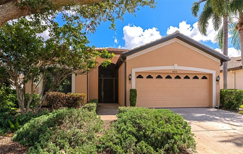 8013 STIRLING FALLS CIRCLE, SARASOTA, photo 4 of 56