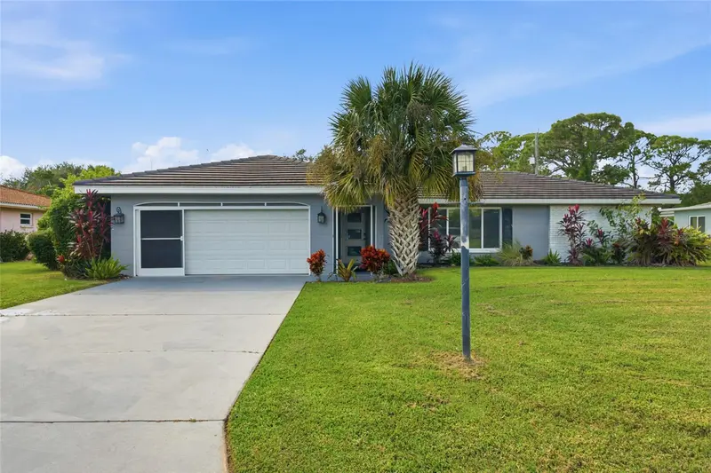 204 MONET DRIVE, NOKOMIS